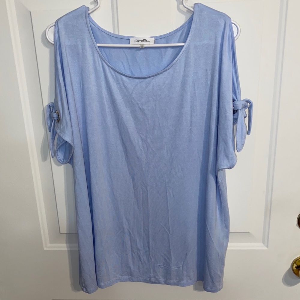 💎Calvin Klein Peek a Boo Knit Shirt💎